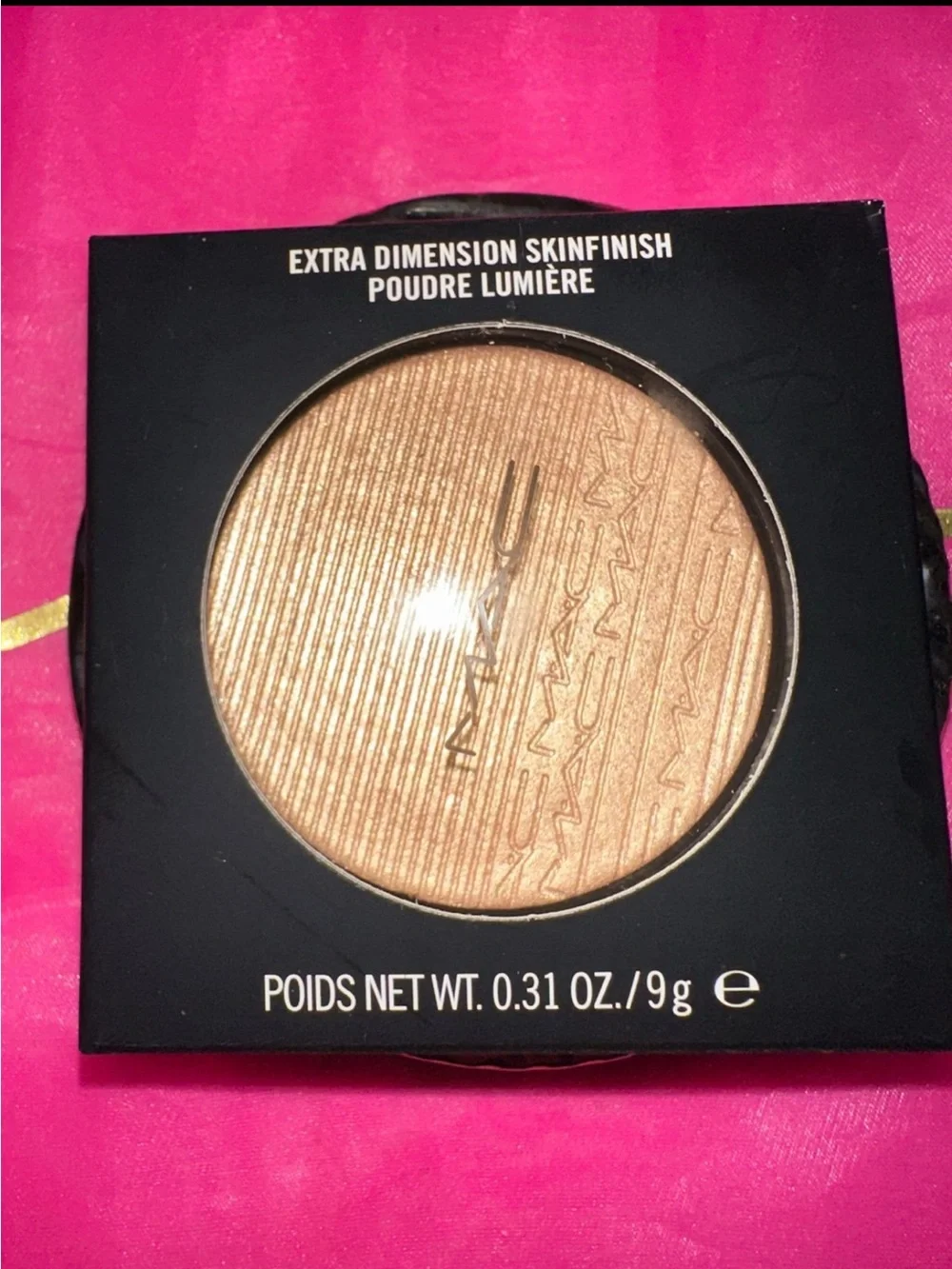 MAC Oh, Darling Extra Dimension Skinfinish